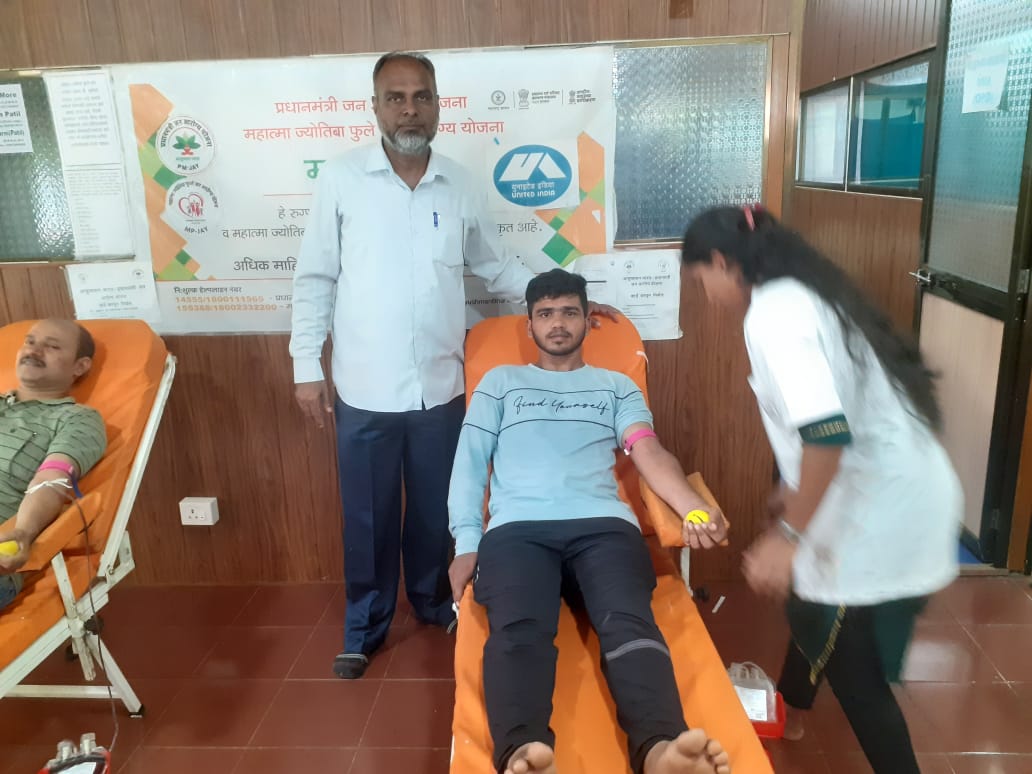 Principal Staff And Trainees Donated Blood On Dr. Sanaullaha Gharatkar Sahab's Birth Day 23.08.2023 Organized By Sanjeevni Trust Murud Janjira